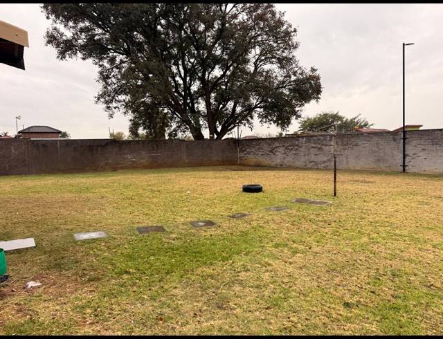 3 BEDROOM HOUSE FOR SALE IN WATERVAL EAST